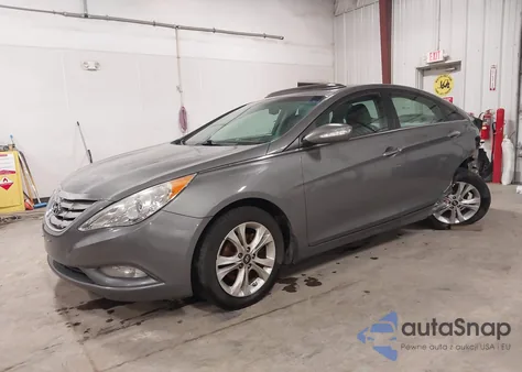 2013 Hyundai Sonata Limited z USA, uszkodzony, nr VIN 5NPEC4AC0DH600121